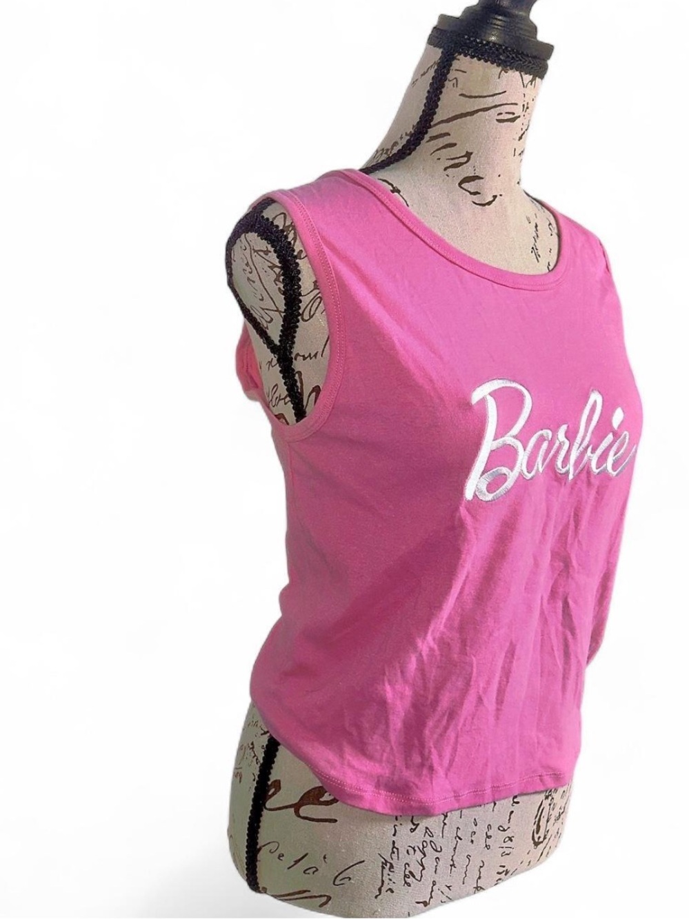 New with tags Juniors' Barbie® Classic Embroidered Logo Graphic Tank Top XL - Picture 5 of 7